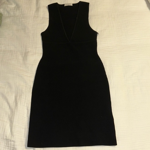 BABATON DEEP V DRESS - Picture 2 of 4